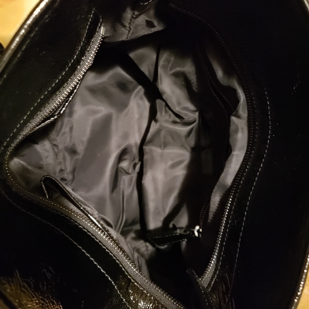 Burberry purse - Picture 10 of 10